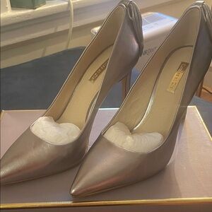 Louise et Cie Women's Pewter Heels